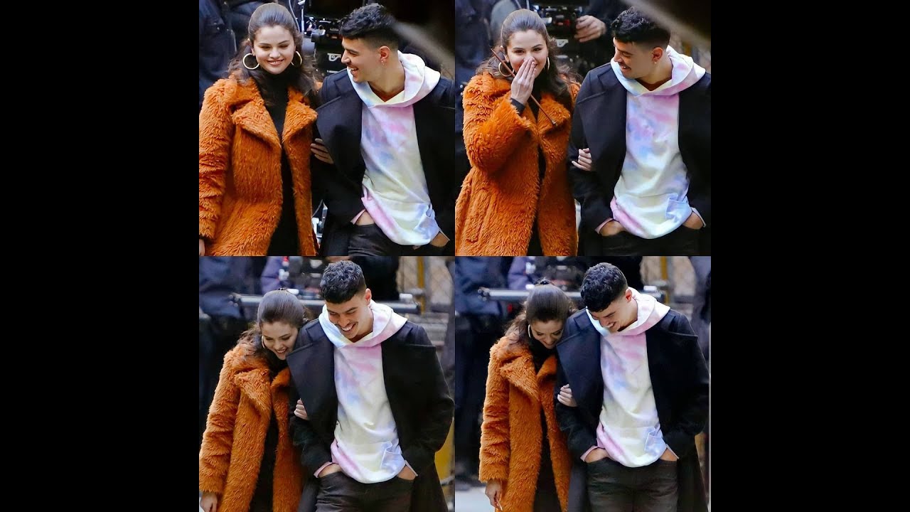 Selena Gomez Looks Happy With Her New Boyfriend Aaron At New York😍❤️