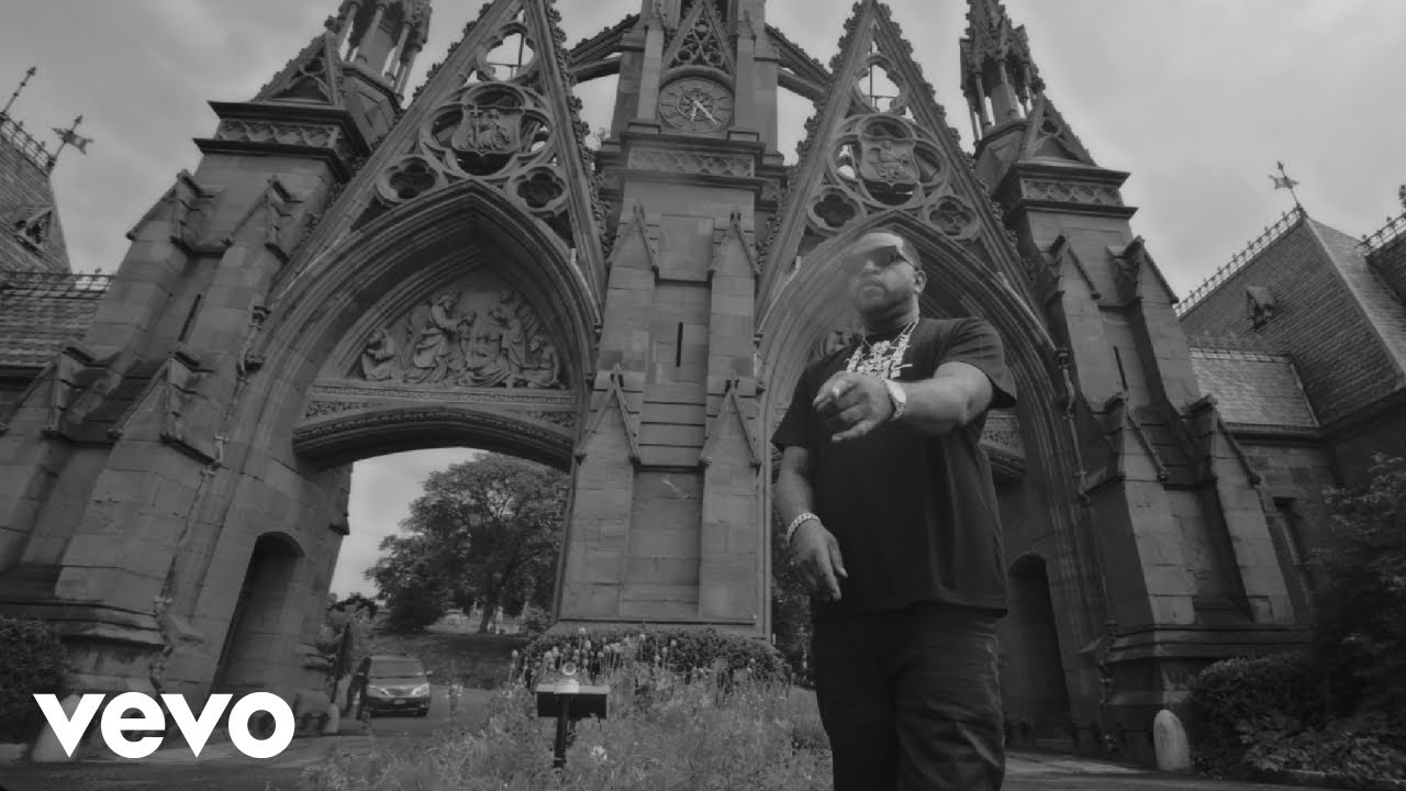 Lloyd Banks – Dead Roses (Official Video)