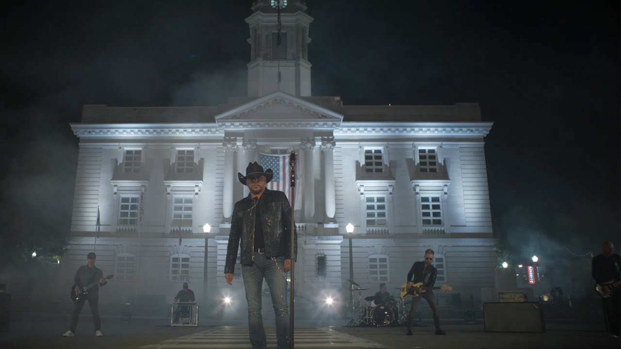 Jason Aldean – Try That In A Small Town (Official Music Video)